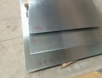 Sähkösinkitty teräslevy 0,75 mm paksu metalli