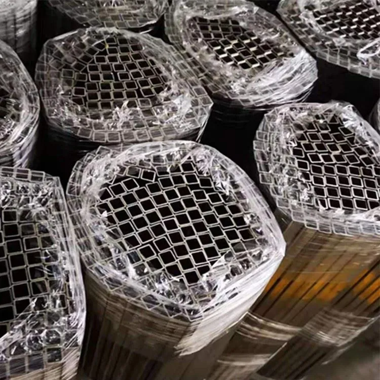 Ruostumattomasta teräksestä ja hiiliteräksestä valmistetut putkiliittimet